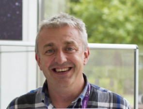 Picture  of Simon Sheridan