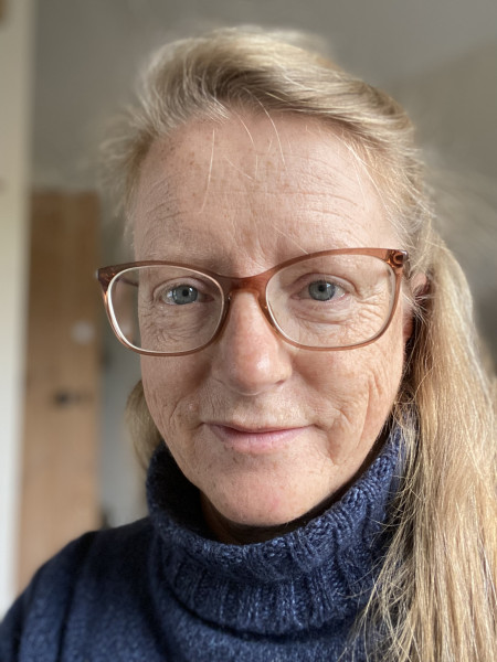 Picture of Angela Coe