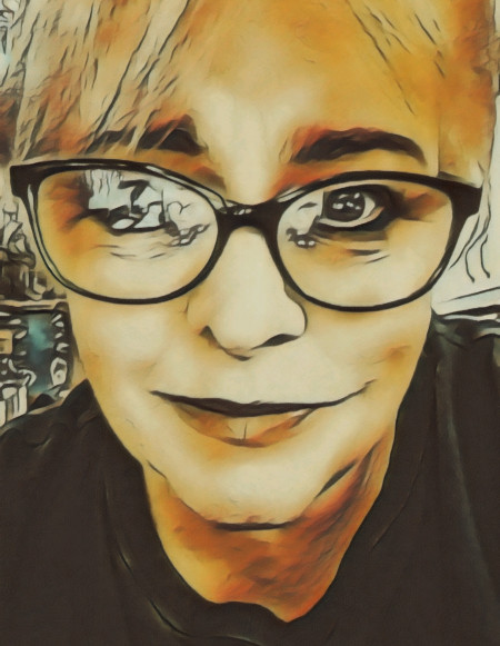 Picture of Claire Harris