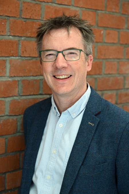 Picture  of Neil Percival