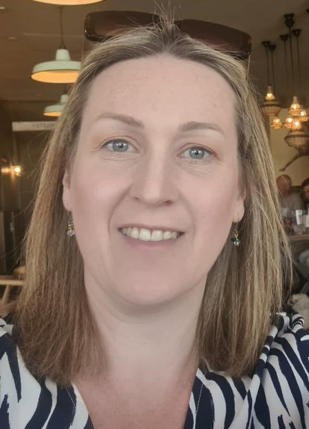 Picture  of Jennifer Roberts