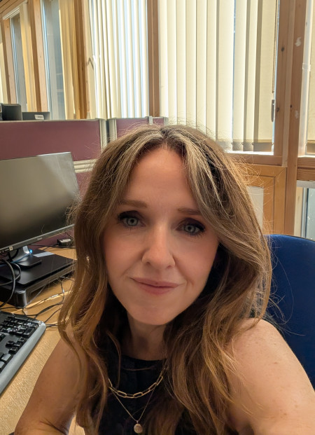 Picture  of Fiona Henry