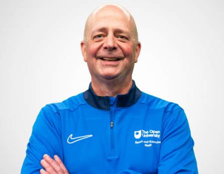 Picture  of Simon Rea